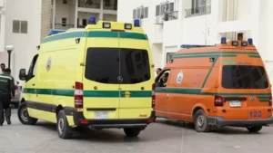 حادث أتوبيس أمام مستشفى المنيا يودي بحياة شخصين ويصيب ثالثًا أثناء بحثهم عن العلاج